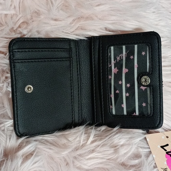 Betsey Johnson Black Heart Quilted Hearts Pink Stripe Square Bi-fold Wallet - Picture 4 of 6